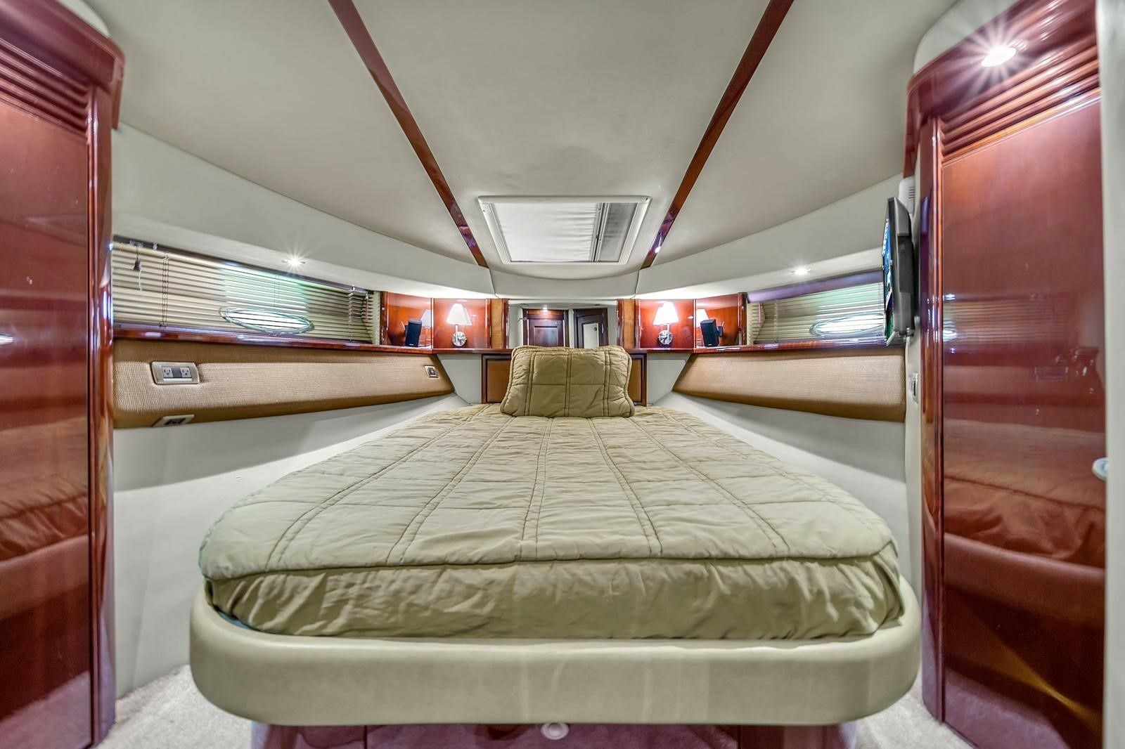 Sea Ray 52 | Serenity