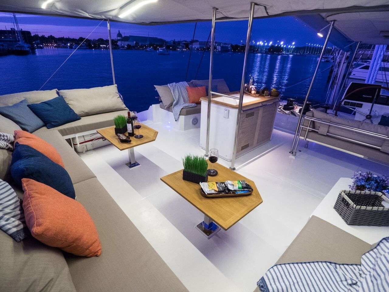 Fountaine Pajot Ipanema 58 | Blue Pepper