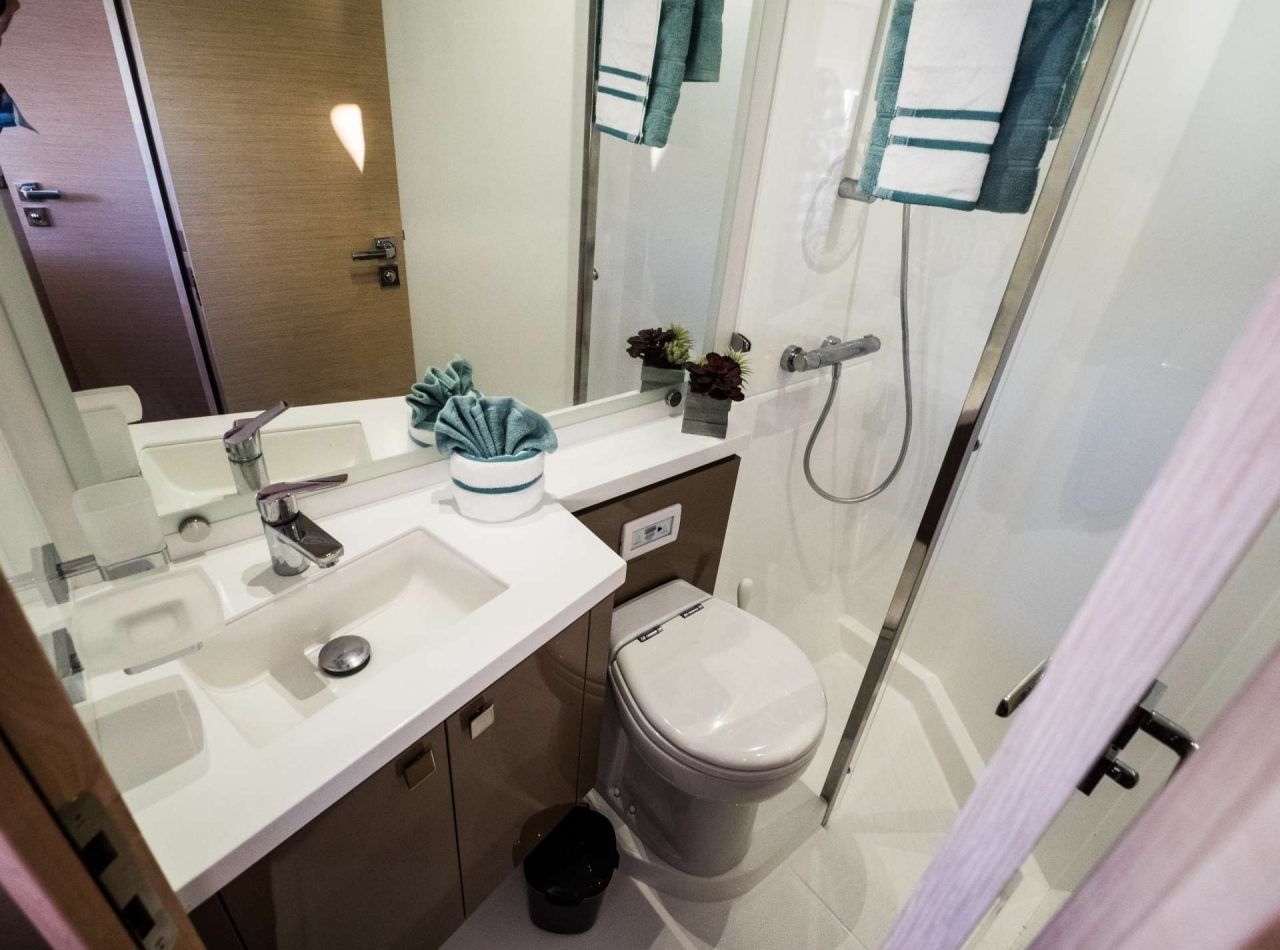 Fountaine Pajot Ipanema 58 | Blue Pepper