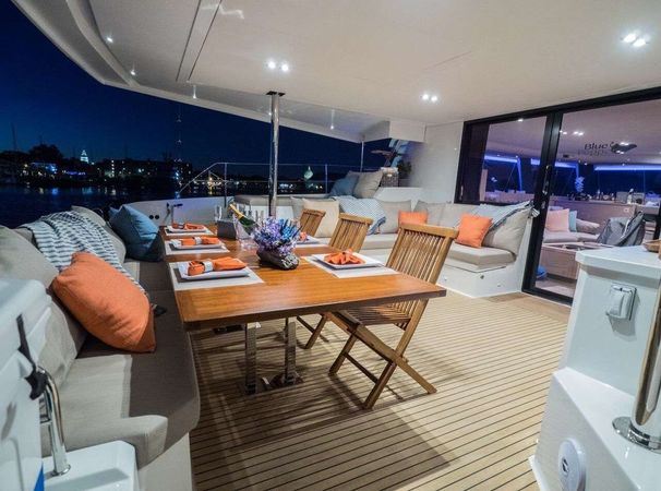 Fountaine Pajot Ipanema 58 | Blue Pepper
