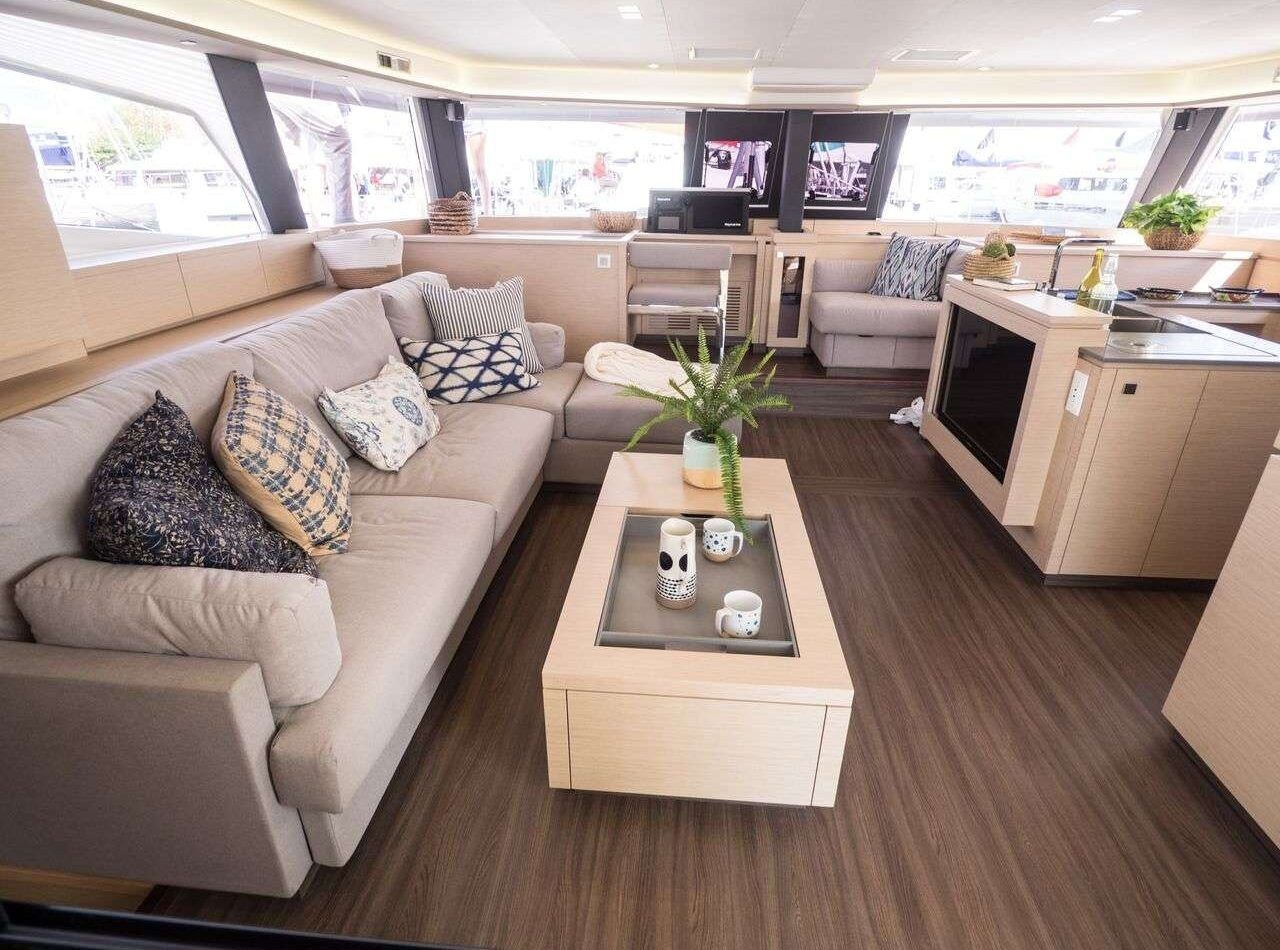 Fountaine Pajot Ipanema 58 | Blue Pepper