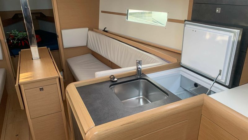 Jeanneau Sun Odyssey 349 | Y Eren 3
