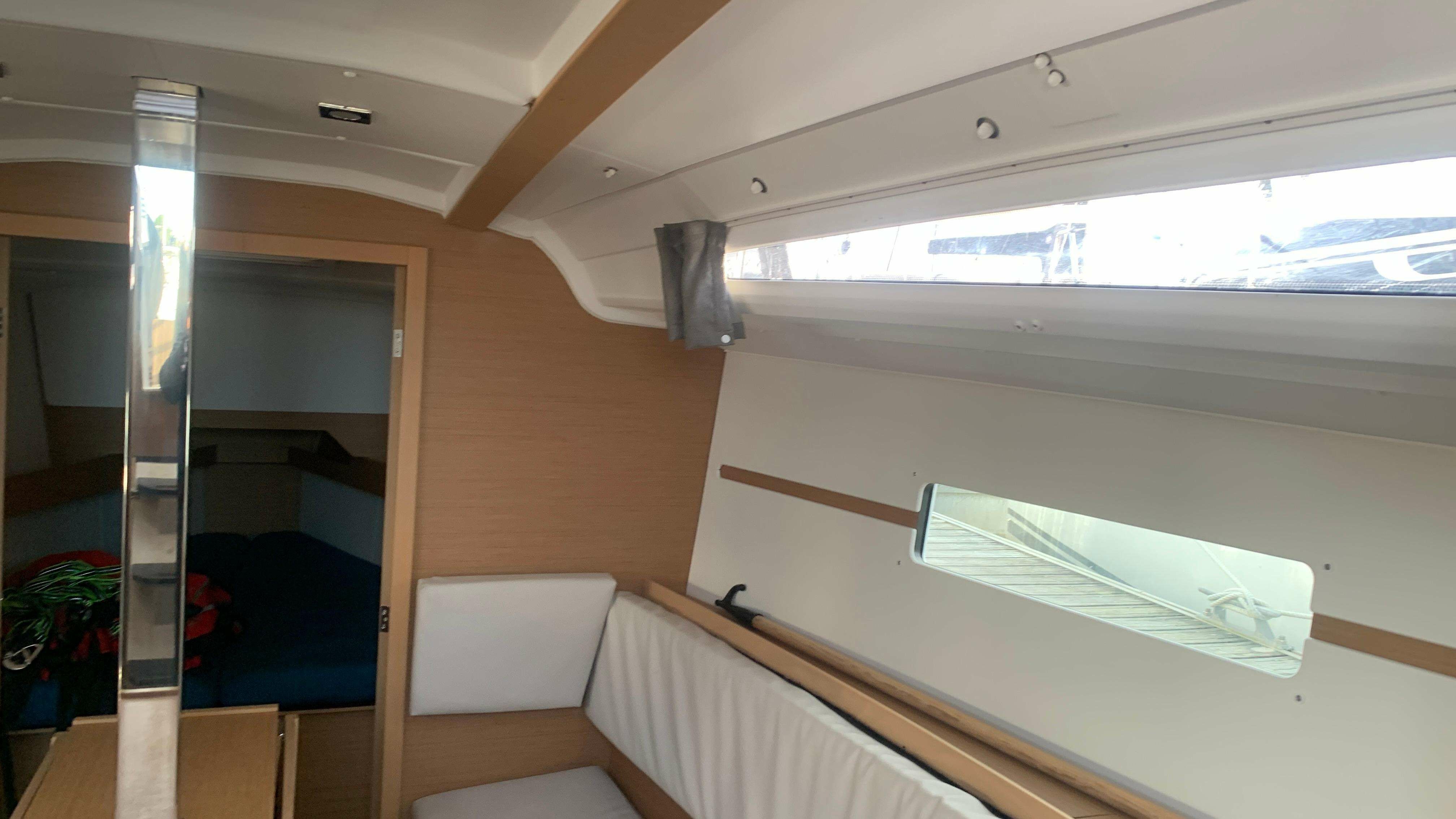 Jeanneau Sun Odyssey 349 | Y Eren 3
