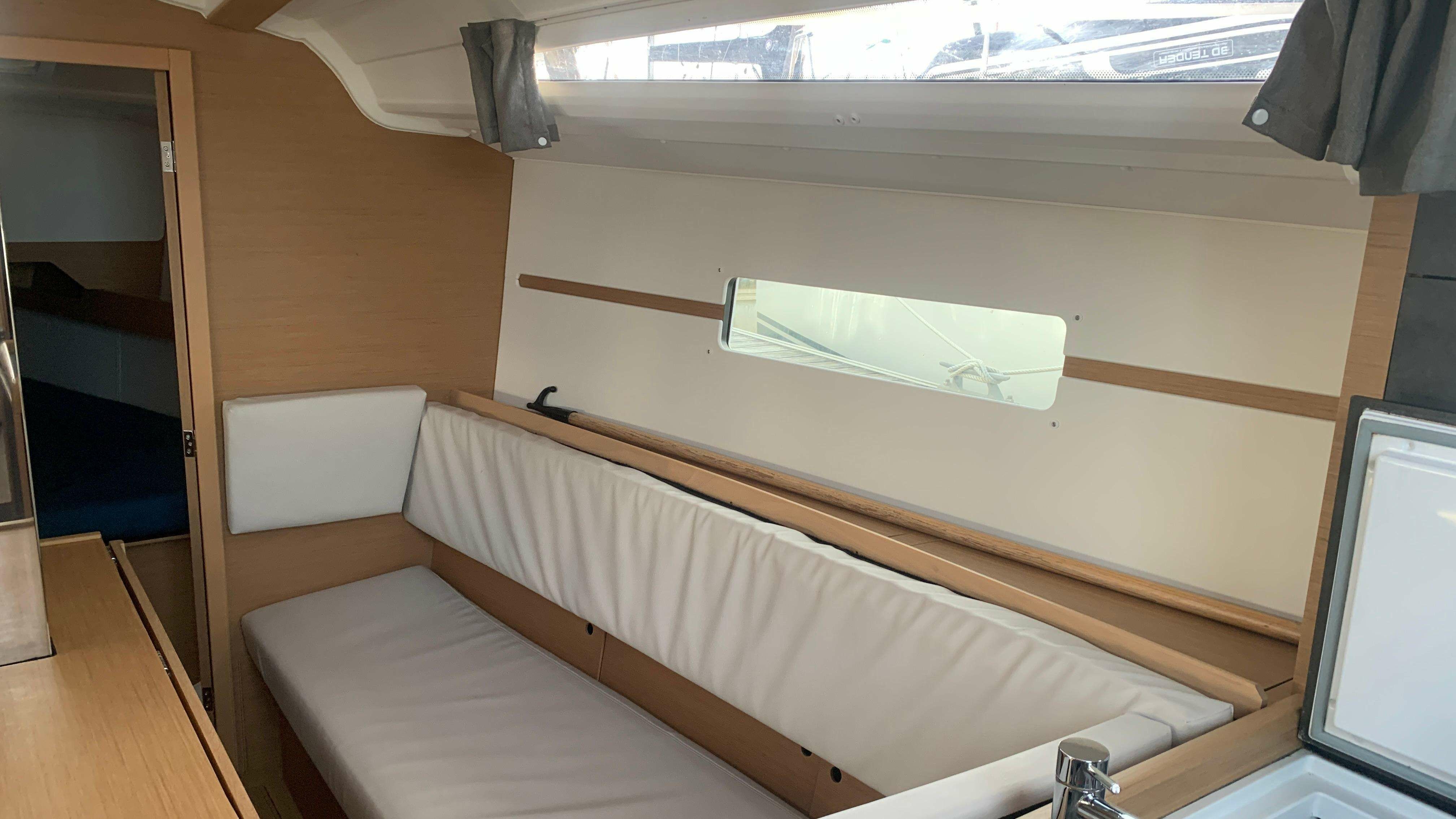 Jeanneau Sun Odyssey 349 | Y Eren 3