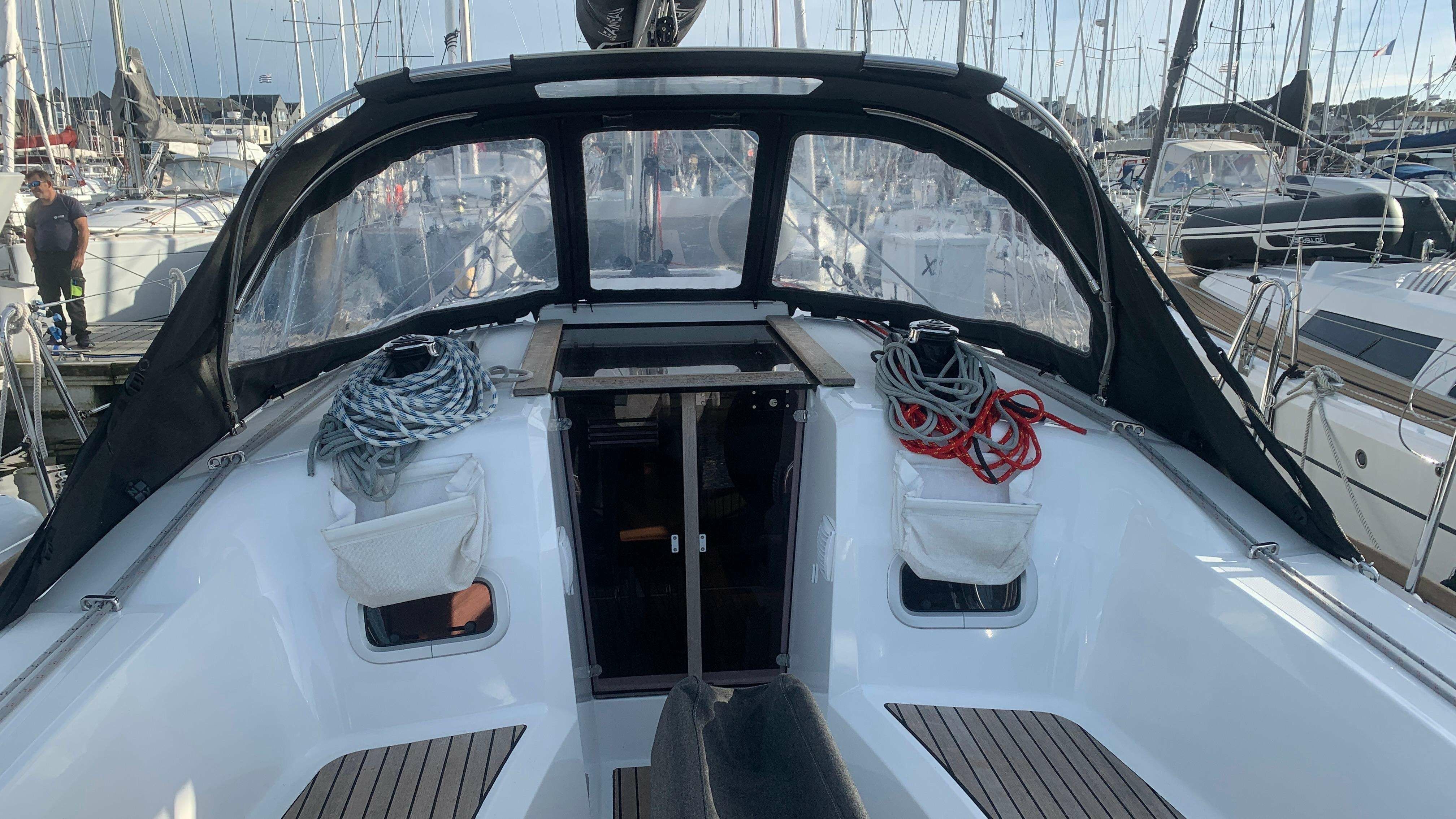 Jeanneau Sun Odyssey 349 | Y Eren 3