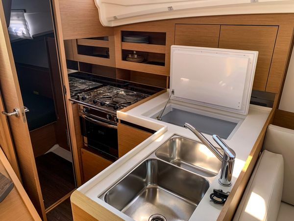 Jeanneau Sun Odyssey 380 | Elwing