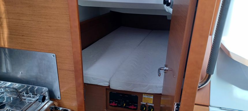 Jeanneau Sun Odyssey 419 | Manael 2