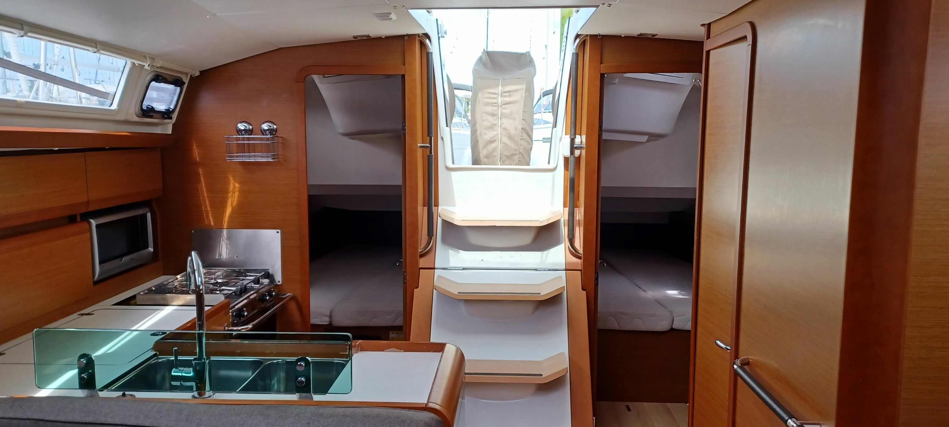 Jeanneau Sun Odyssey 419 | Manael 2