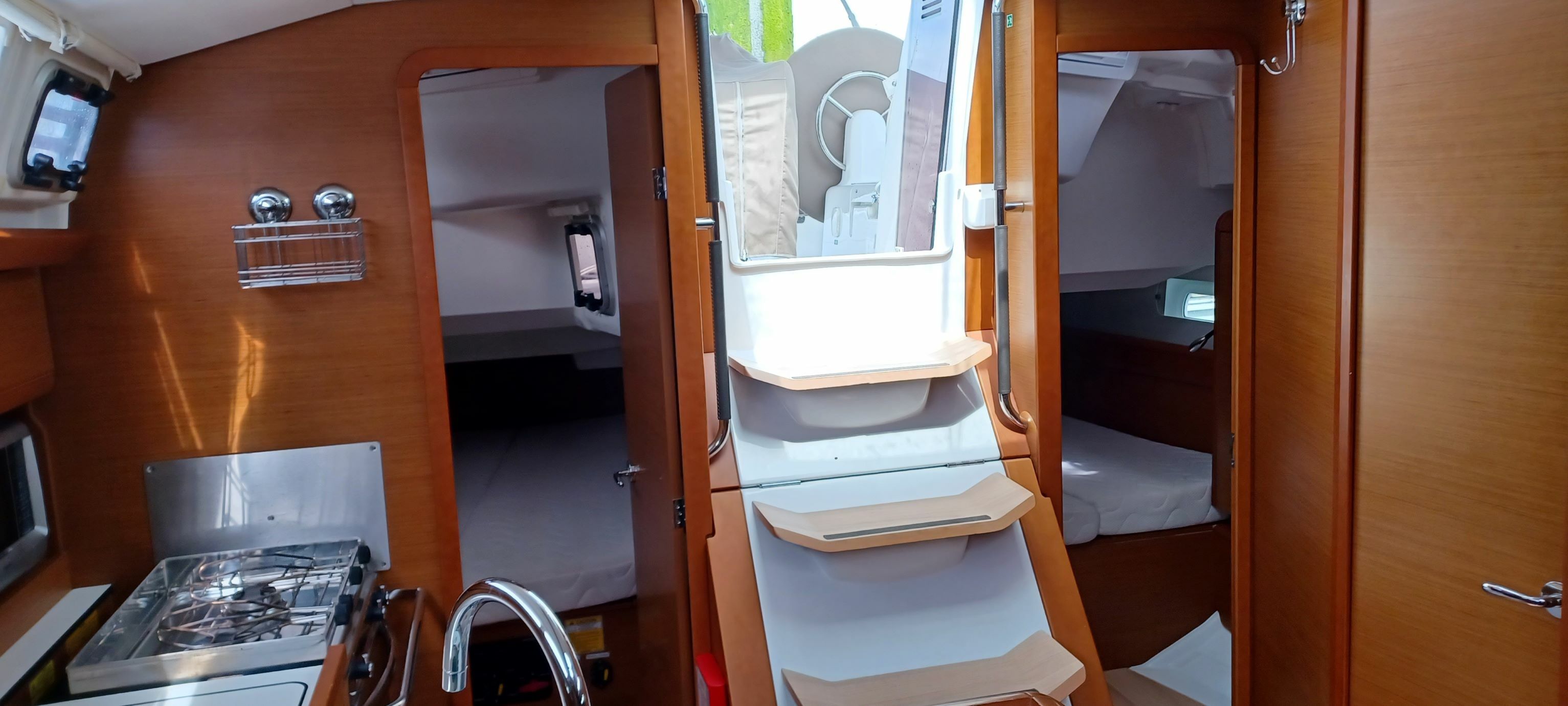 Jeanneau Sun Odyssey 419 | Manael 2
