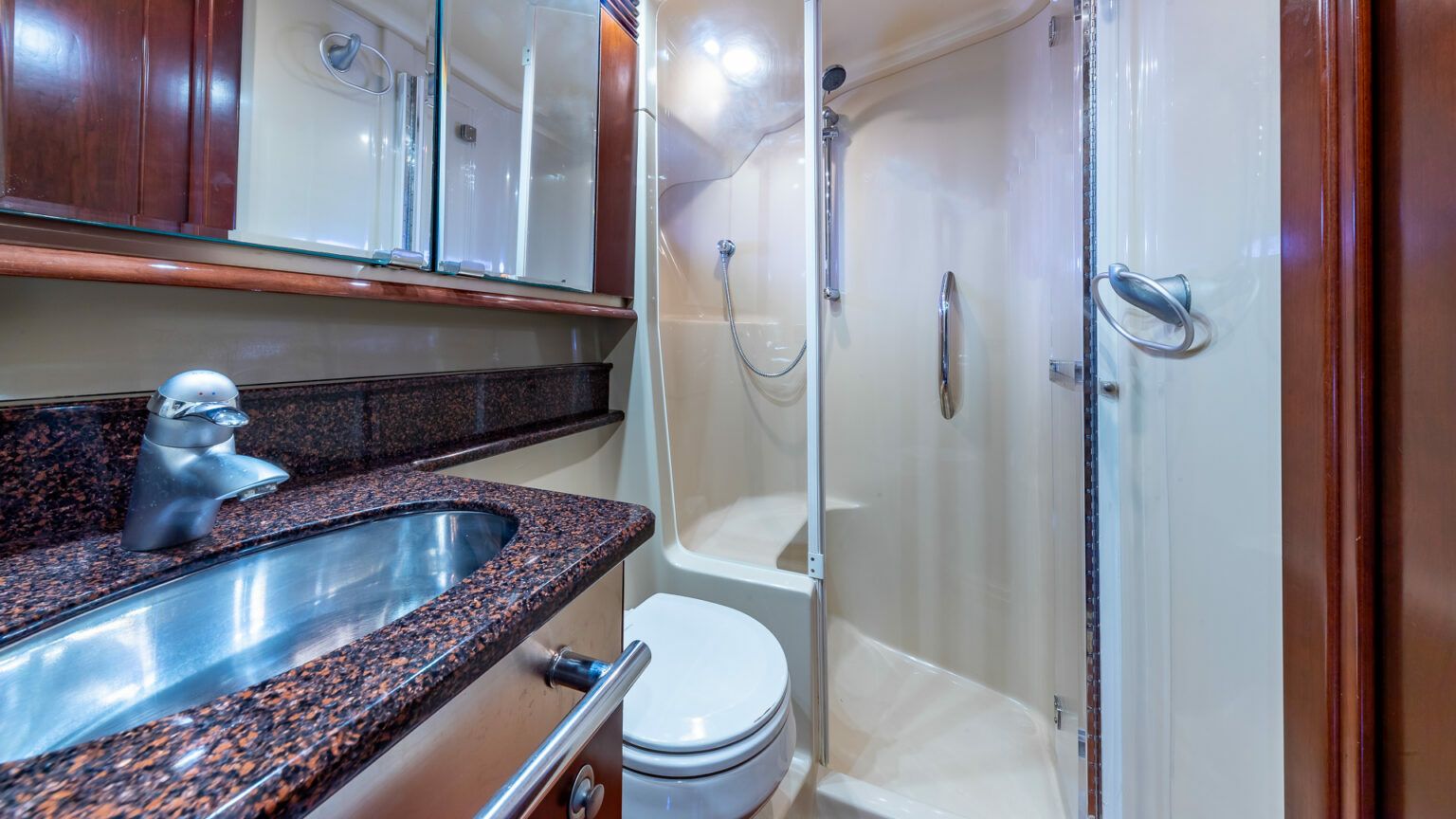 Sea Ray 56 | FunClub