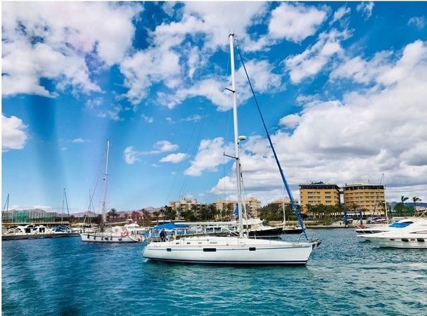 Beneteau Oceanis 440 | Al-Akila