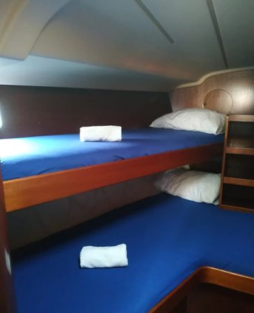 Beneteau Oceanis 440 | Al-Akila