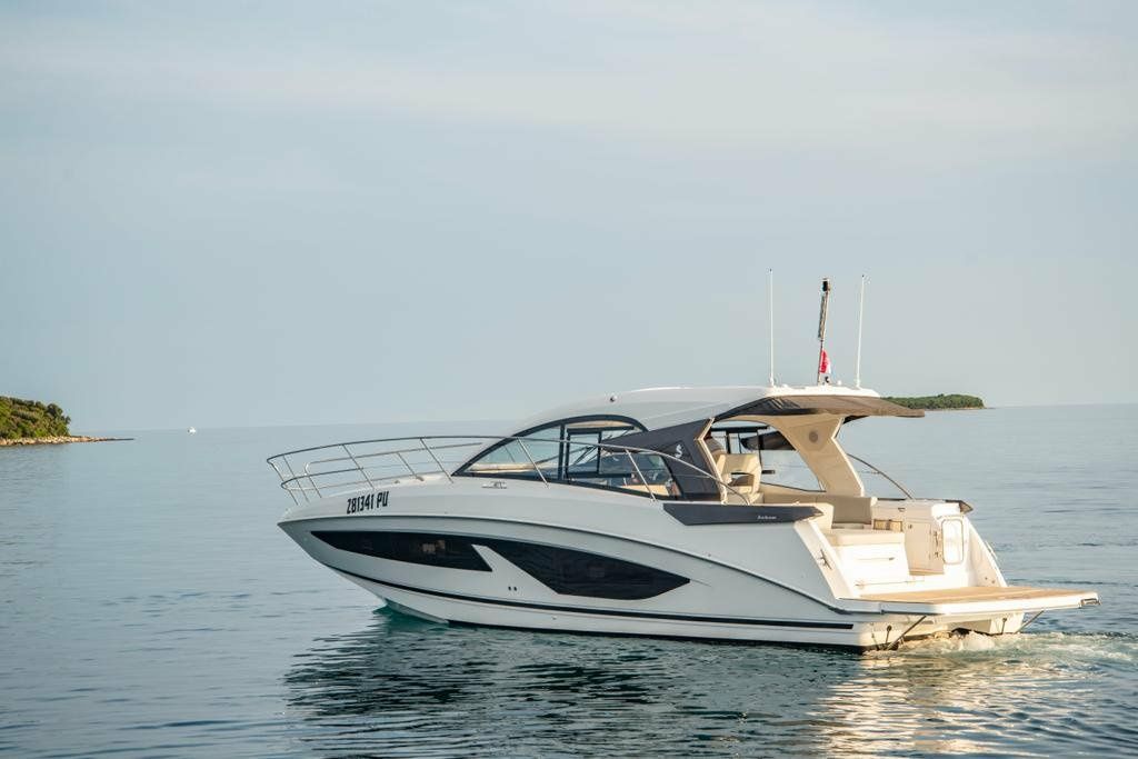 Beneteau Gran Turismo 36 | 23