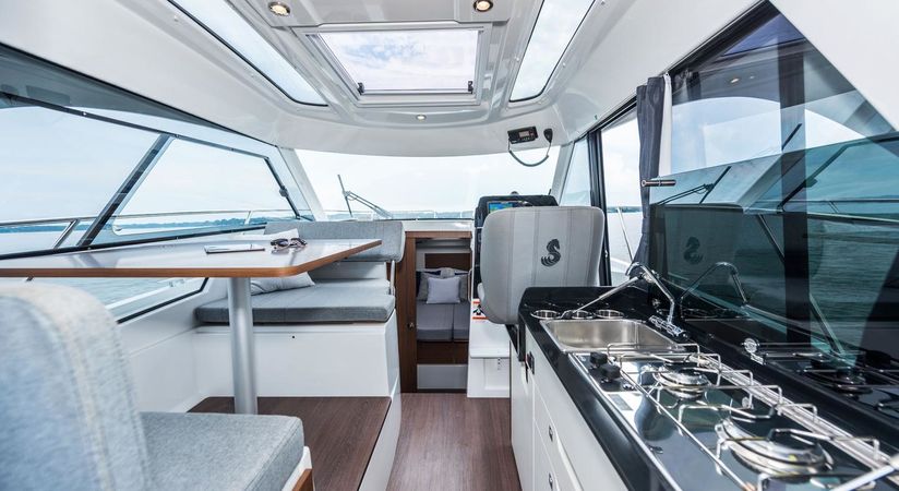 Beneteau Antares 9 | 23