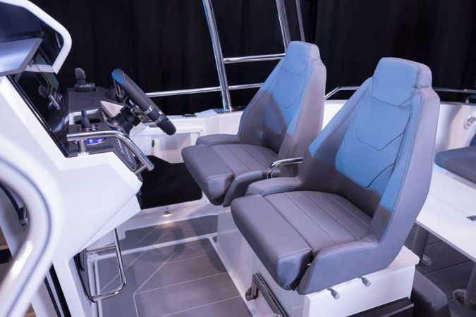 Quarken 27 T-Top | 23