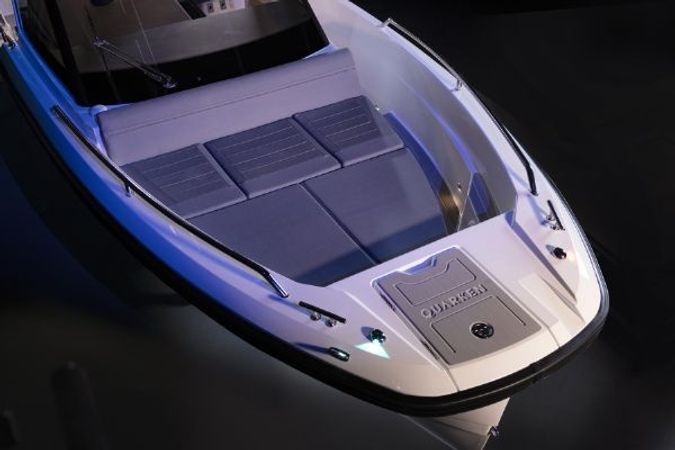 Quarken 27 T-Top | 23