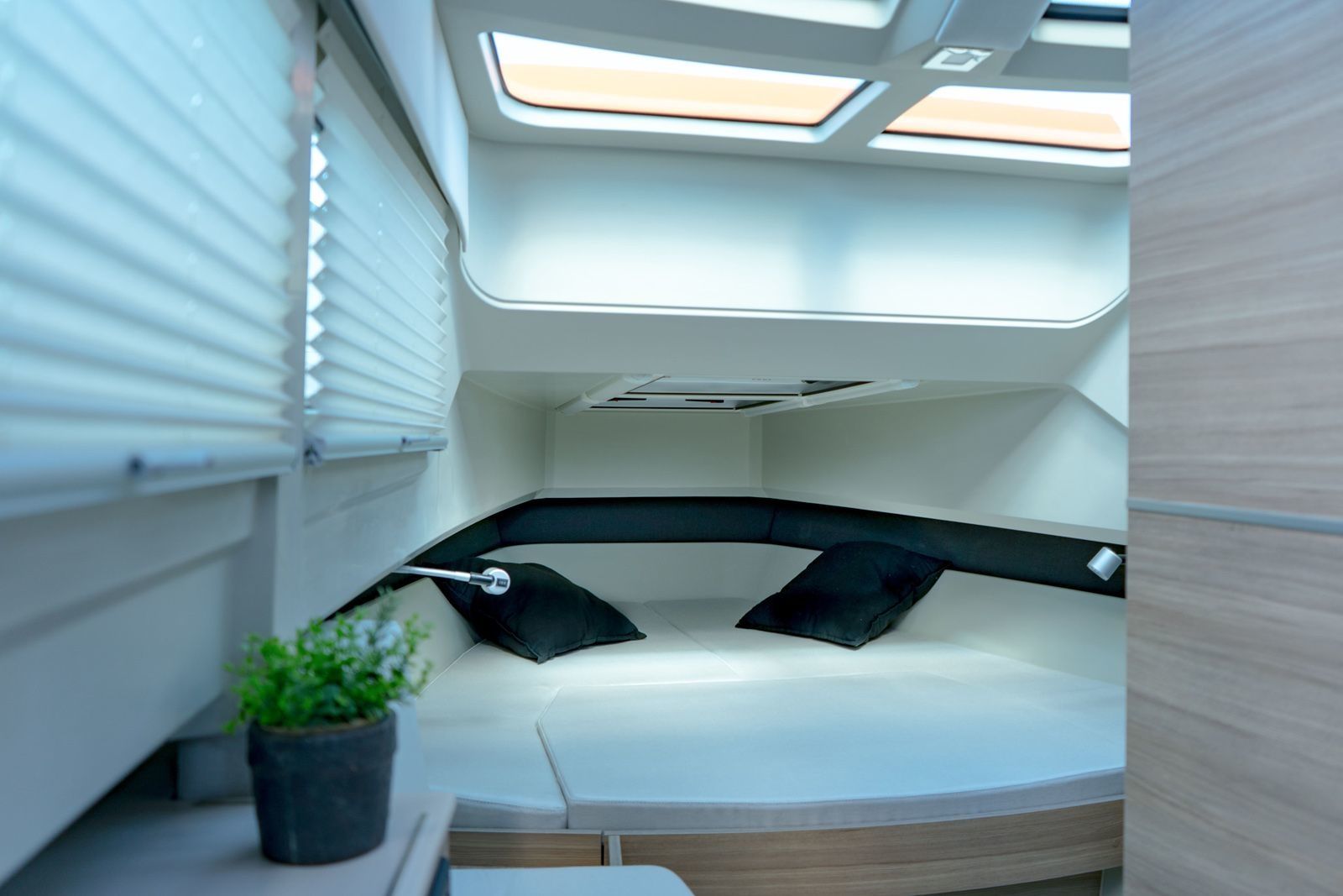 Saxdor 320 GTO | Poseidon