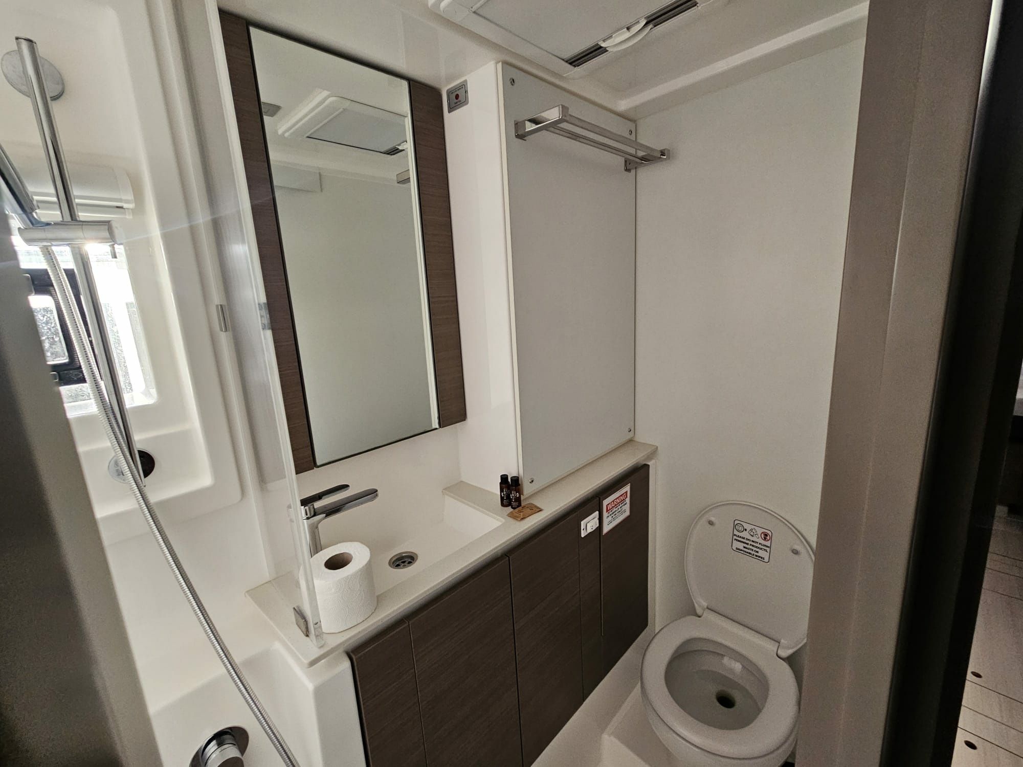 Leopard 42 | Moorings 22