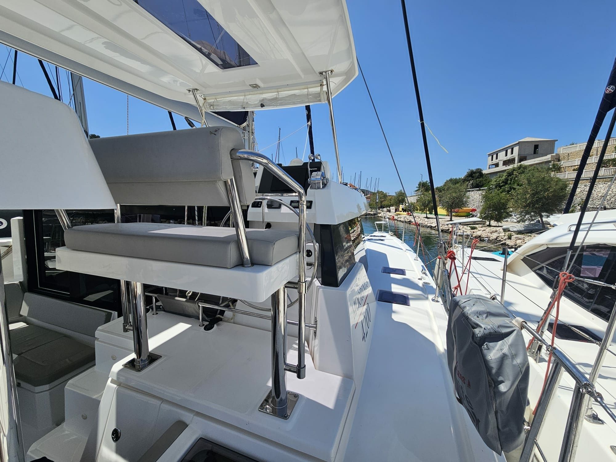 Leopard 42 | Moorings 22
