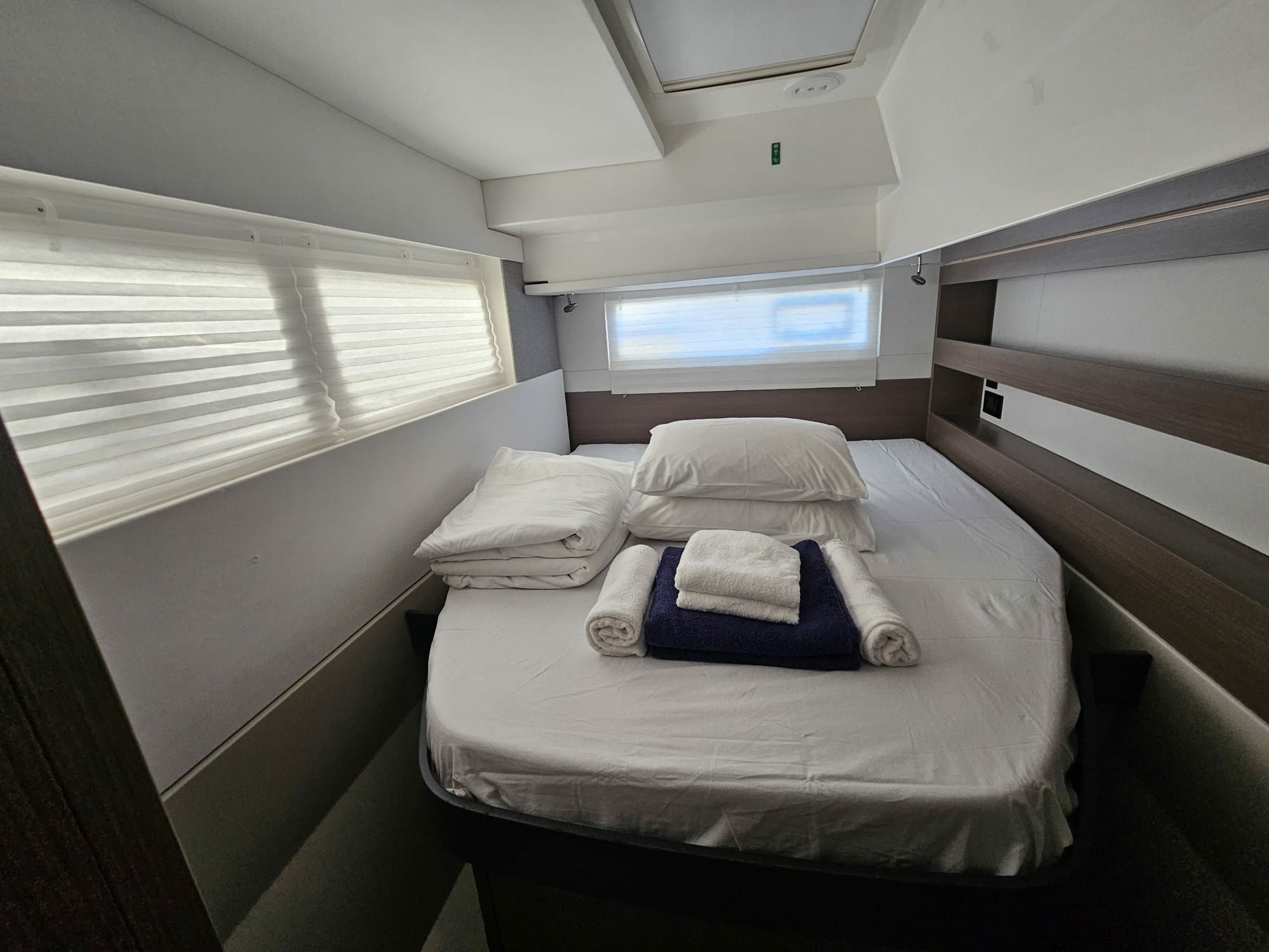 Leopard 42 | Moorings 22