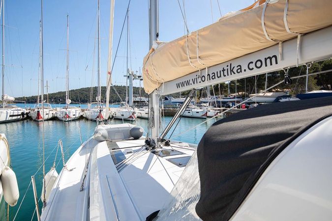 Beneteau Oceanis 46.1 | Pura Vida