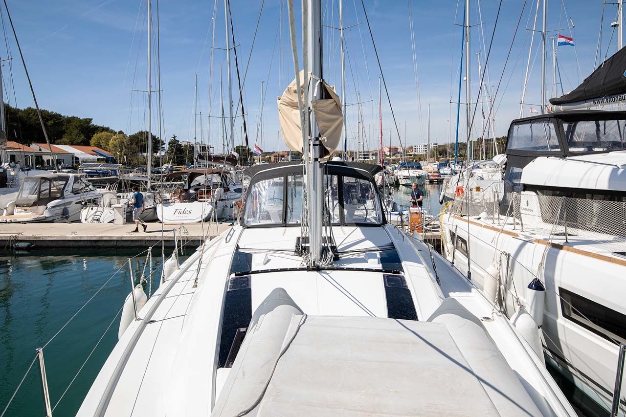 Beneteau Oceanis 46.1 | Pura Vida