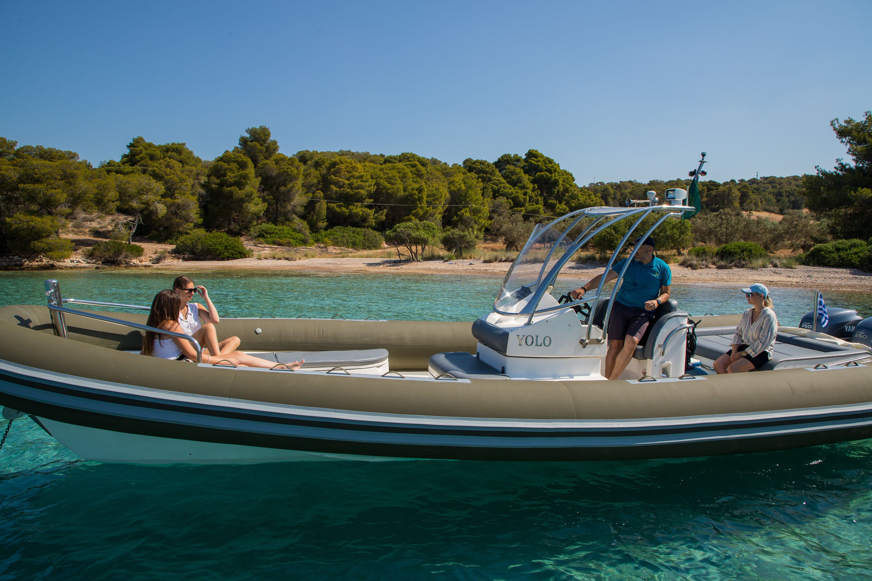 Sea Water Smeralda 320 | Yolo