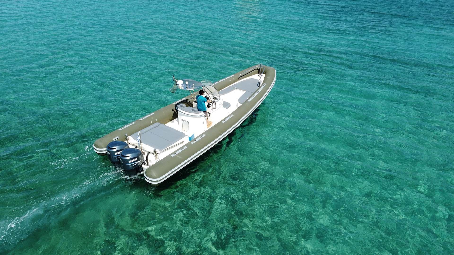 Sea Water Smeralda 320 | Yolo