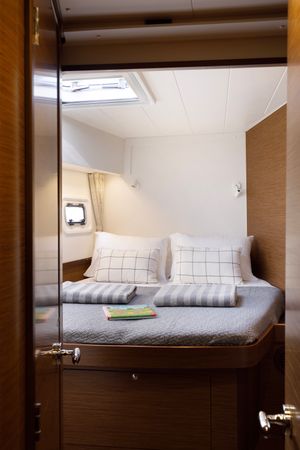 Lagoon 42 | Petalida