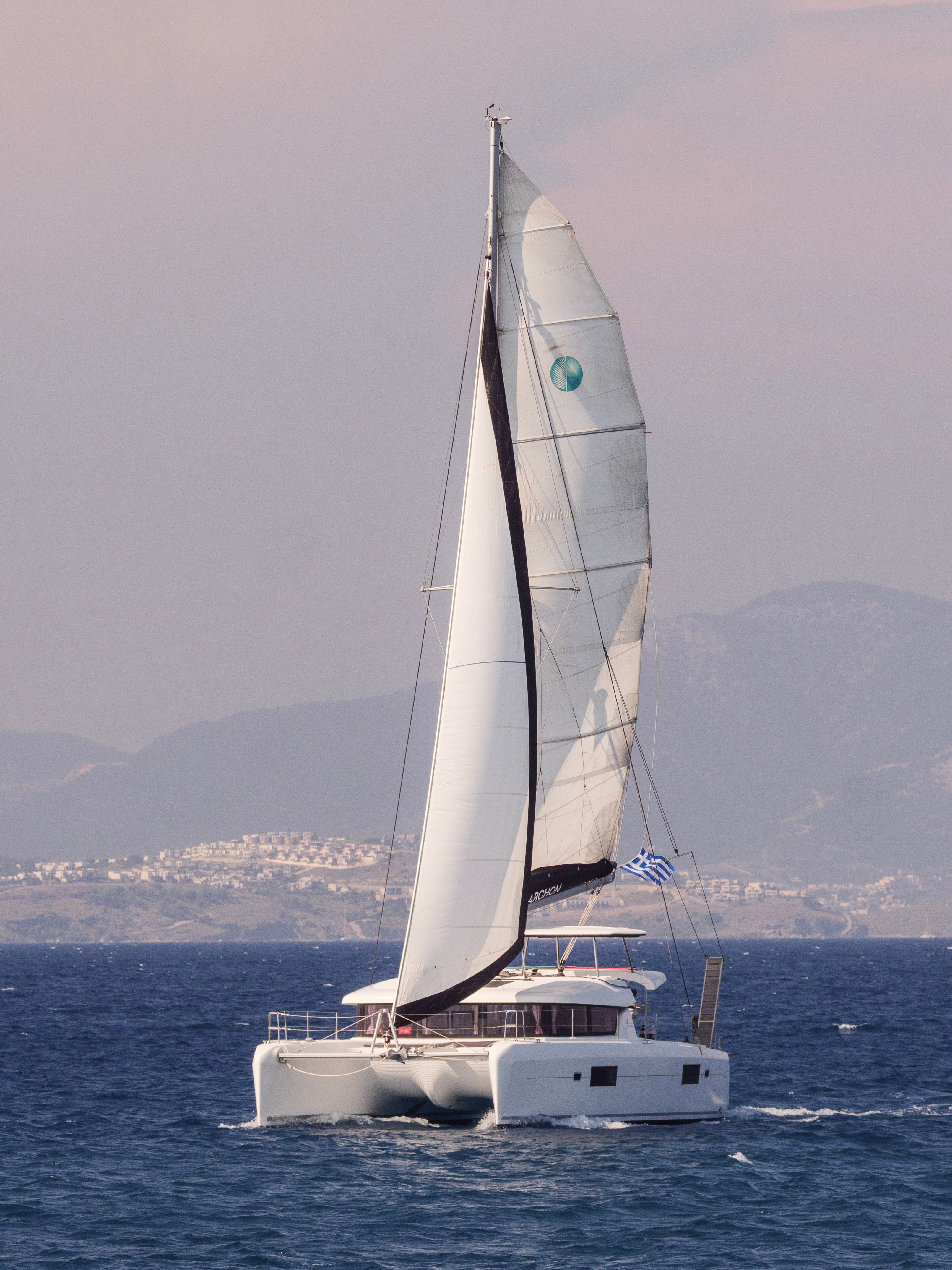 Lagoon 42 | Petalida