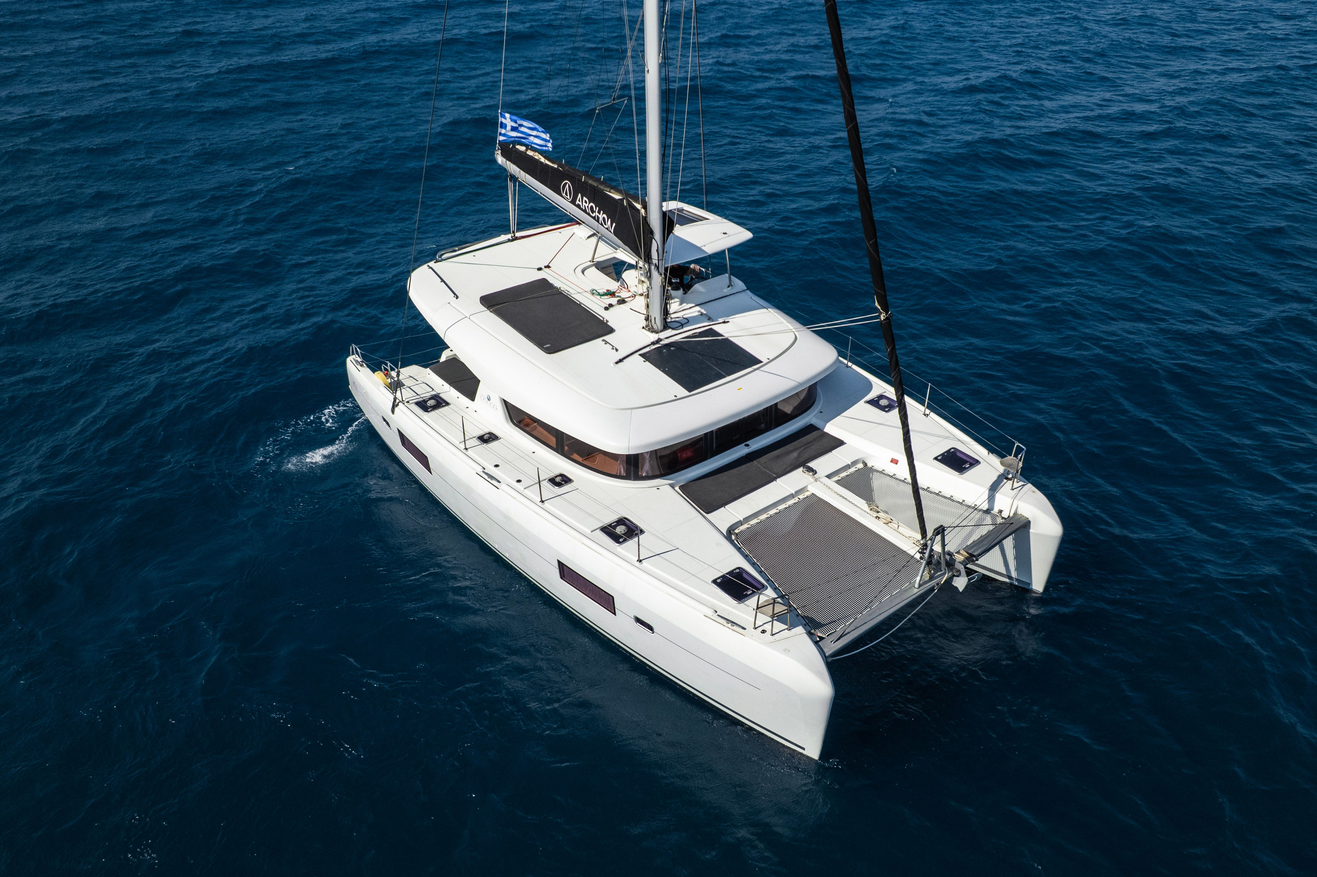 Lagoon 42 | Petalida