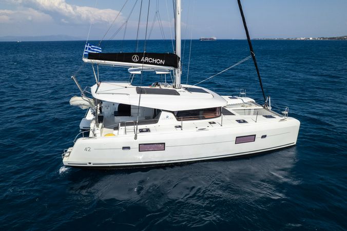 Lagoon 42 | Petalida