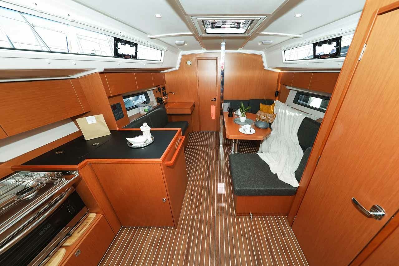 Bavaria C42 | Rumba