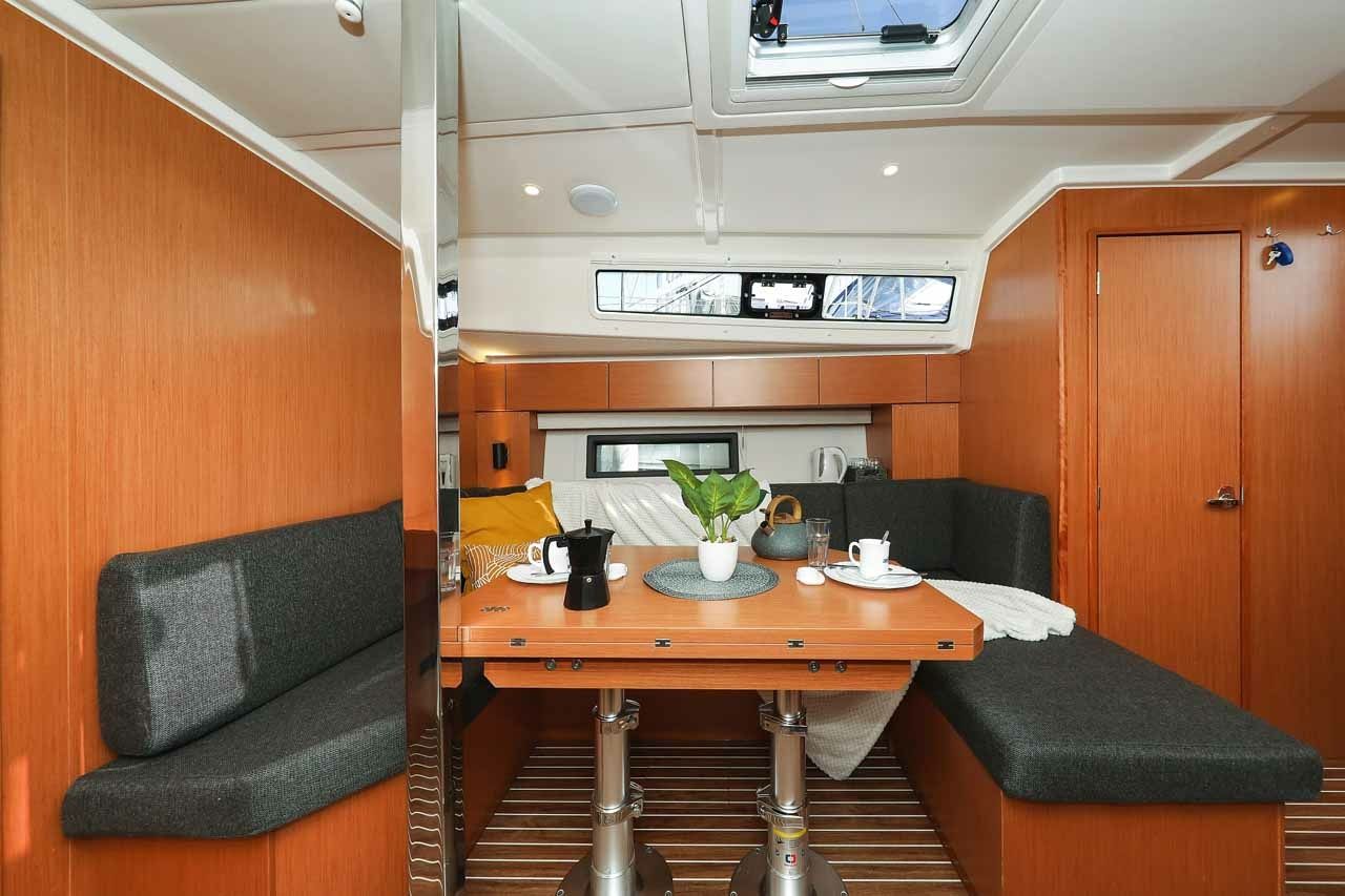 Bavaria C42 | Rumba