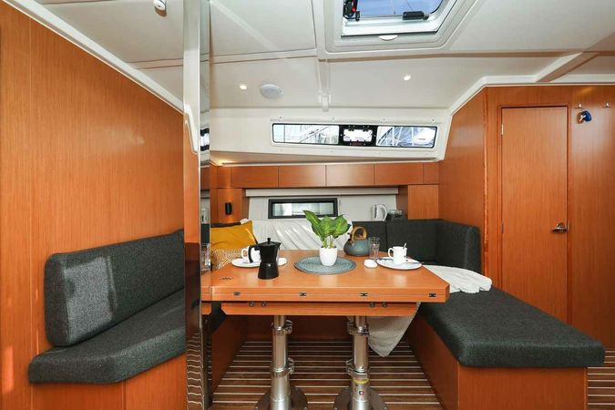Bavaria C42 | Rumba