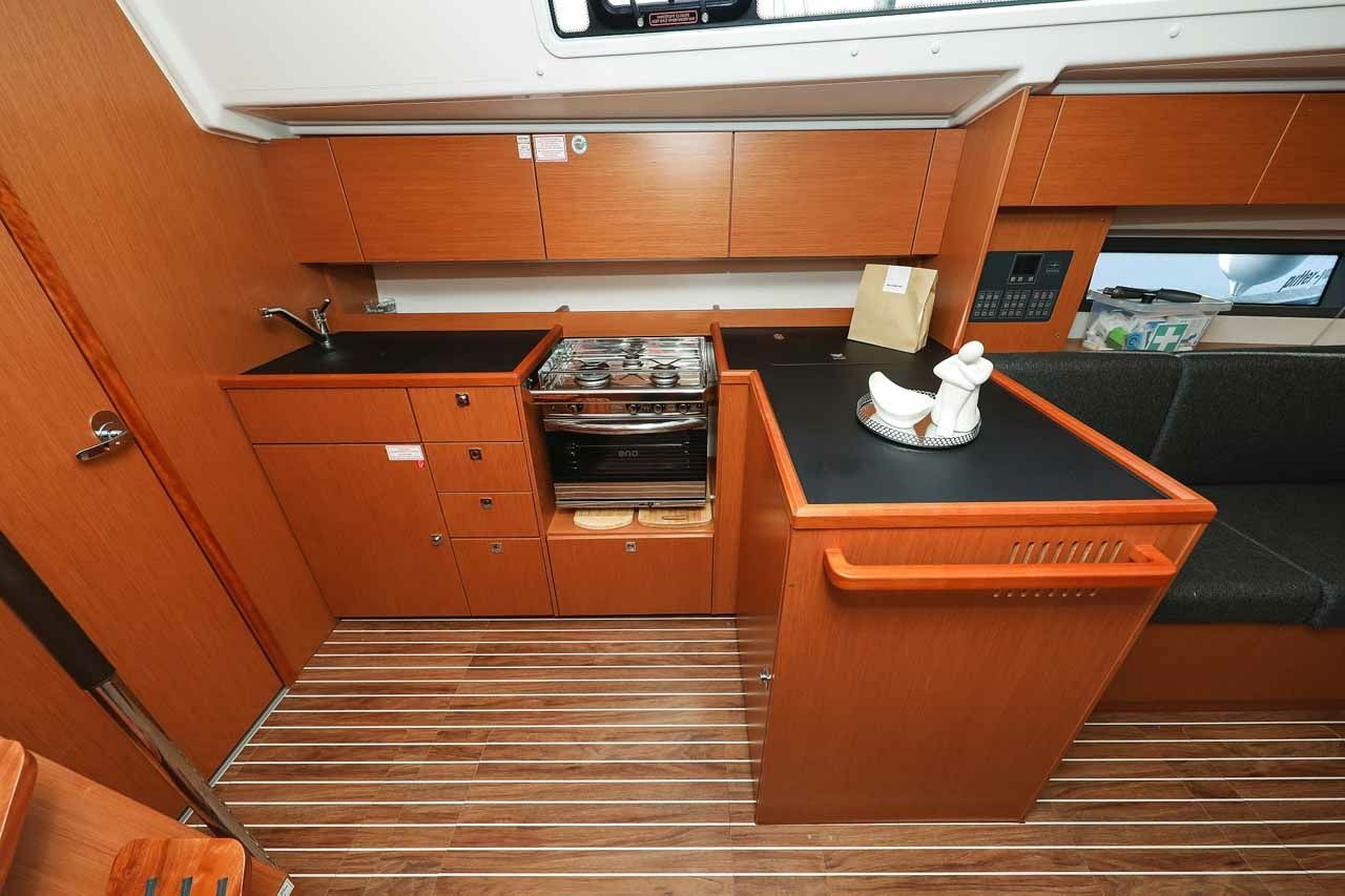 Bavaria C42 | Rumba