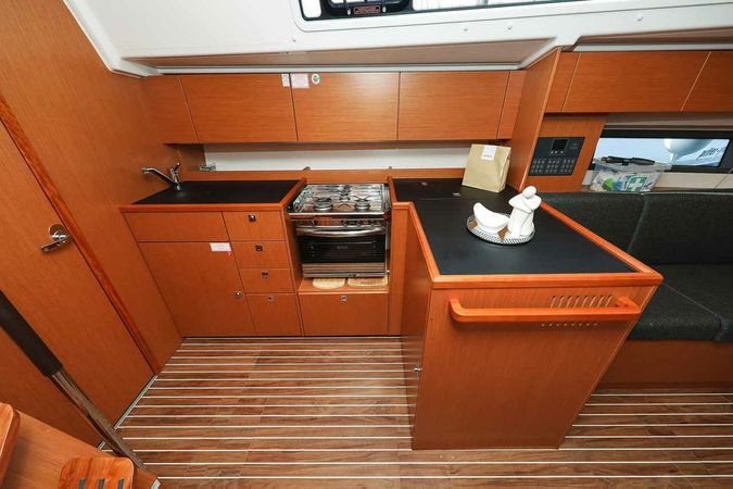 Bavaria C42 | Rumba