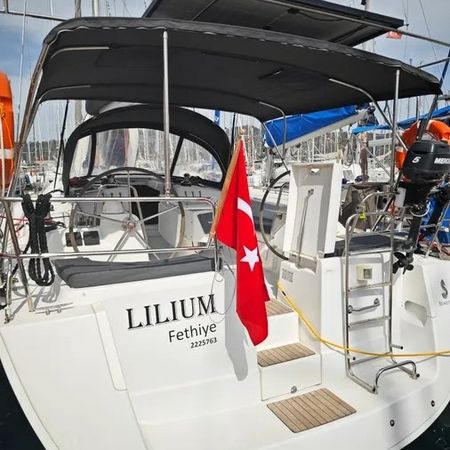 Beneteau Oceanis 43 | Lilium