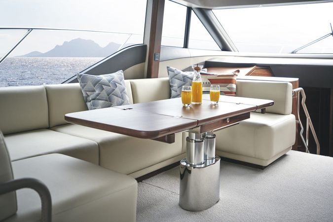 Princess 55 F | Mayfly