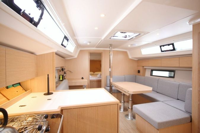 Bavaria C42 | Oktana