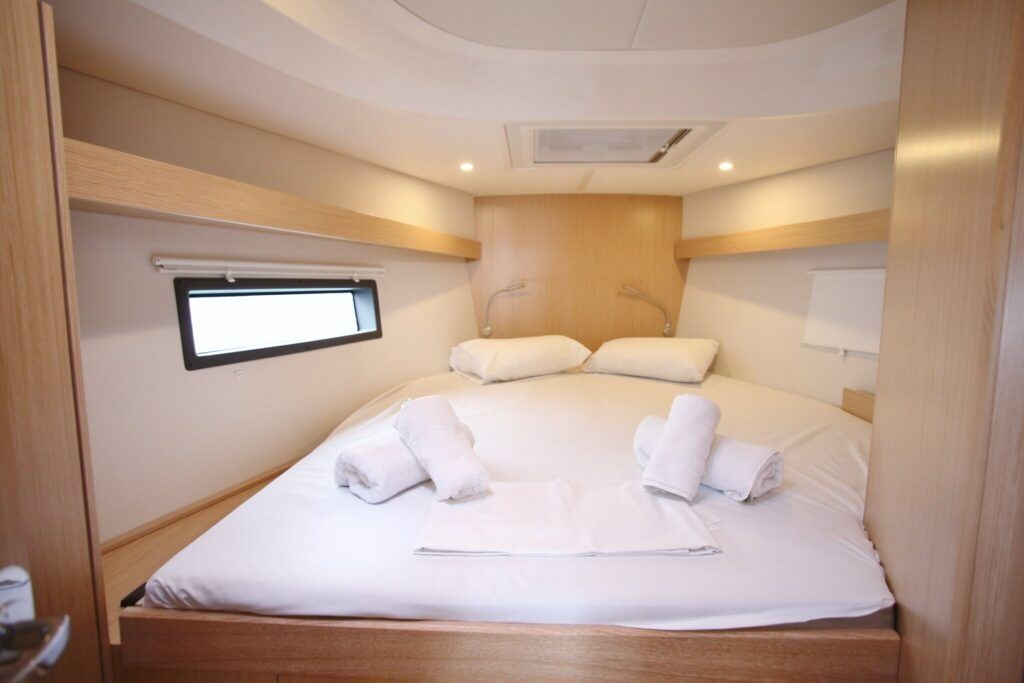 Bavaria C42 | Oktana