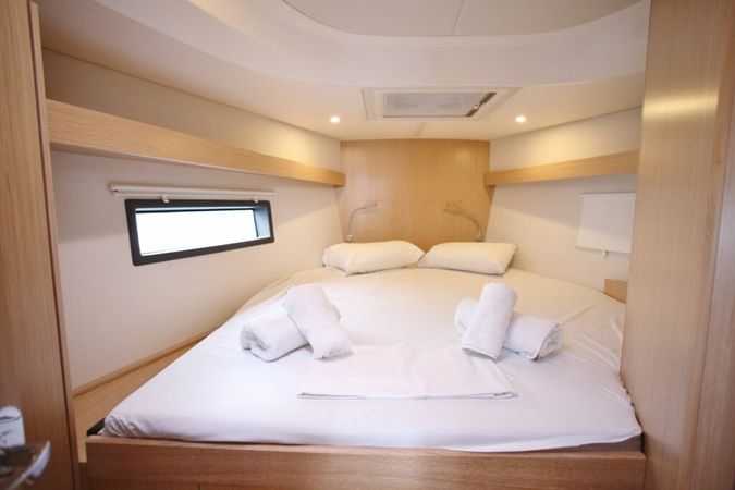 Bavaria C42 | Oktana