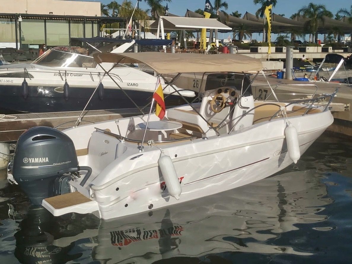 Bluline 620 | Racing