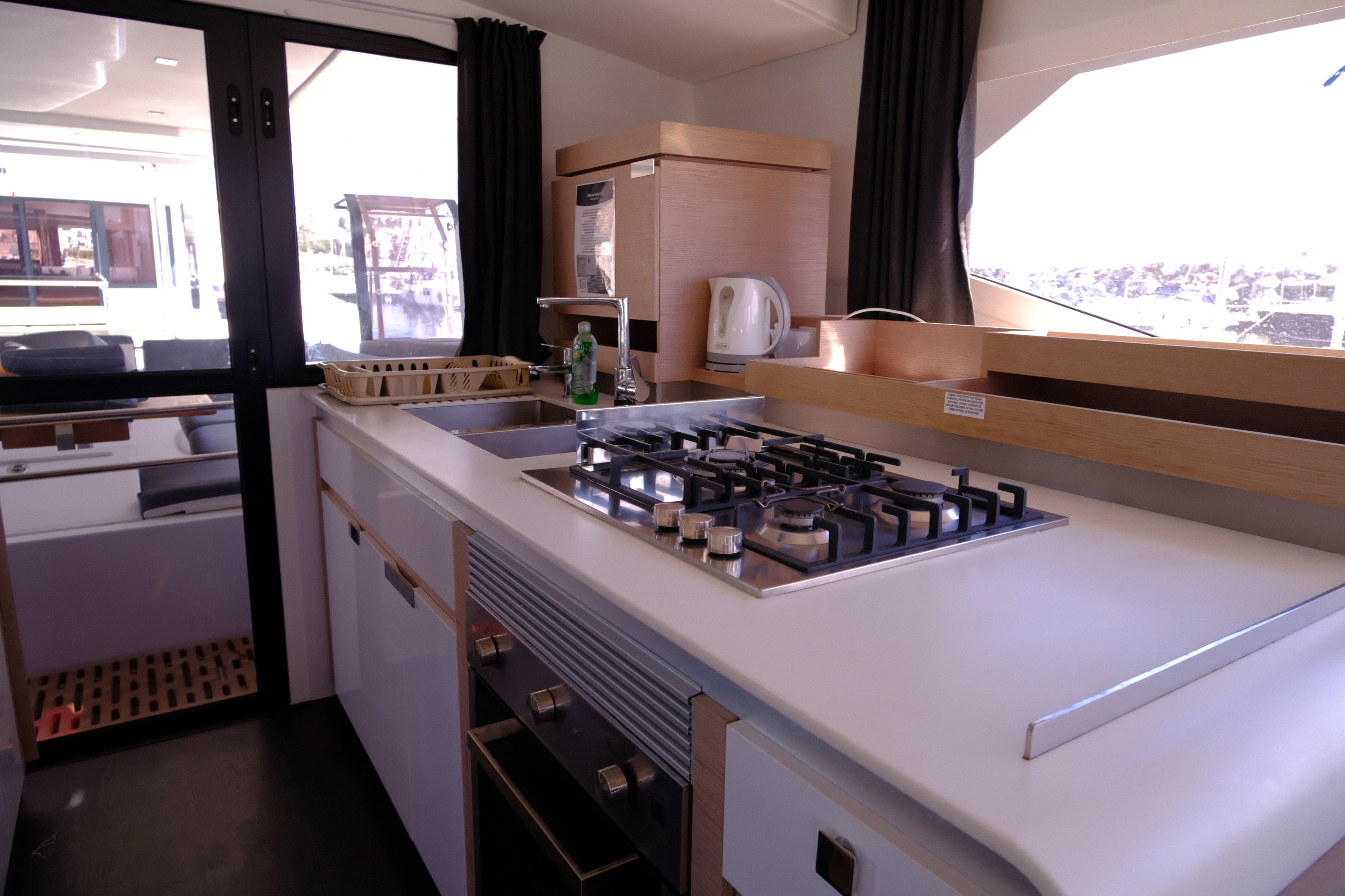 Fountaine Pajot Aura 51 | Lily