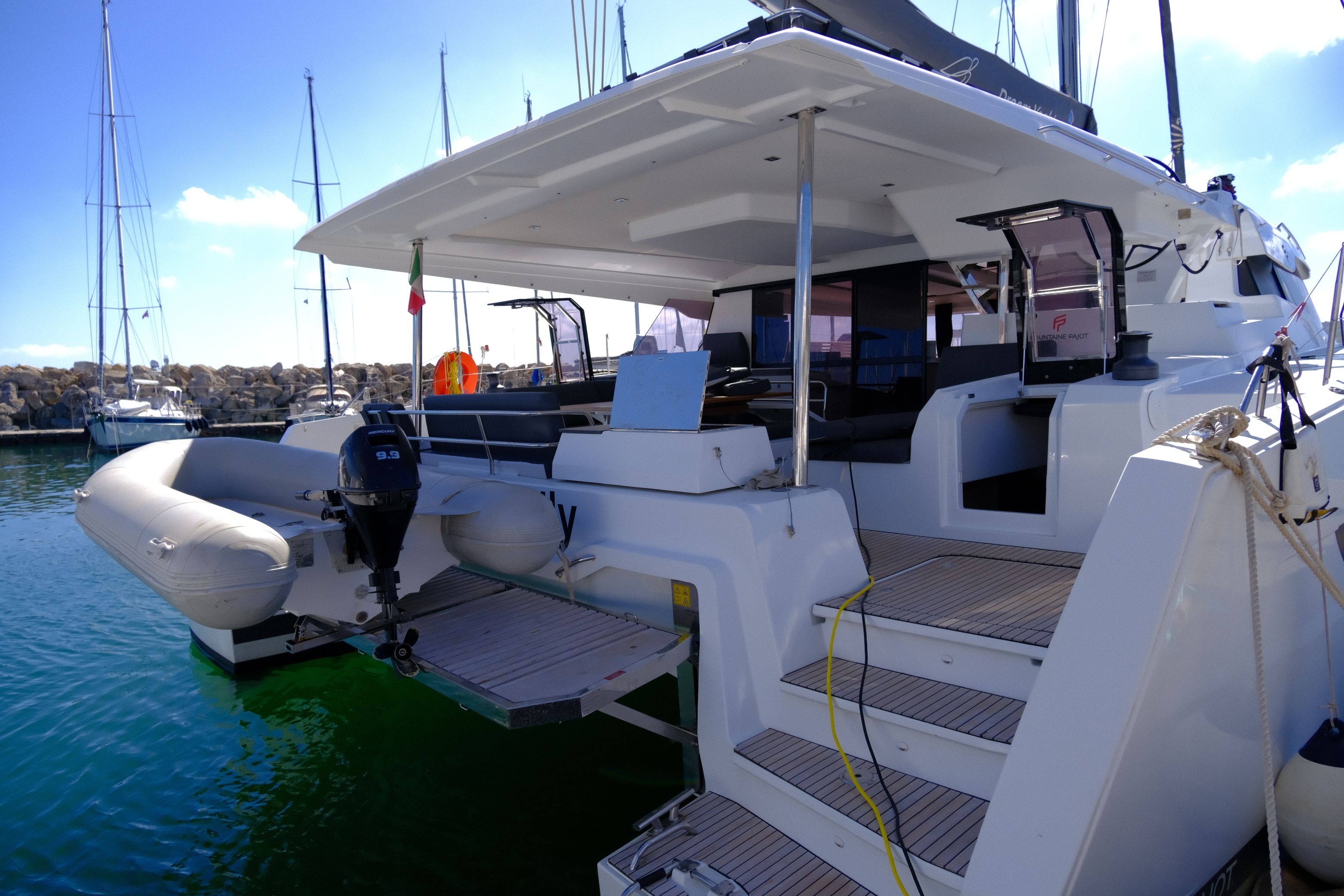 Fountaine Pajot Aura 51 | Lily