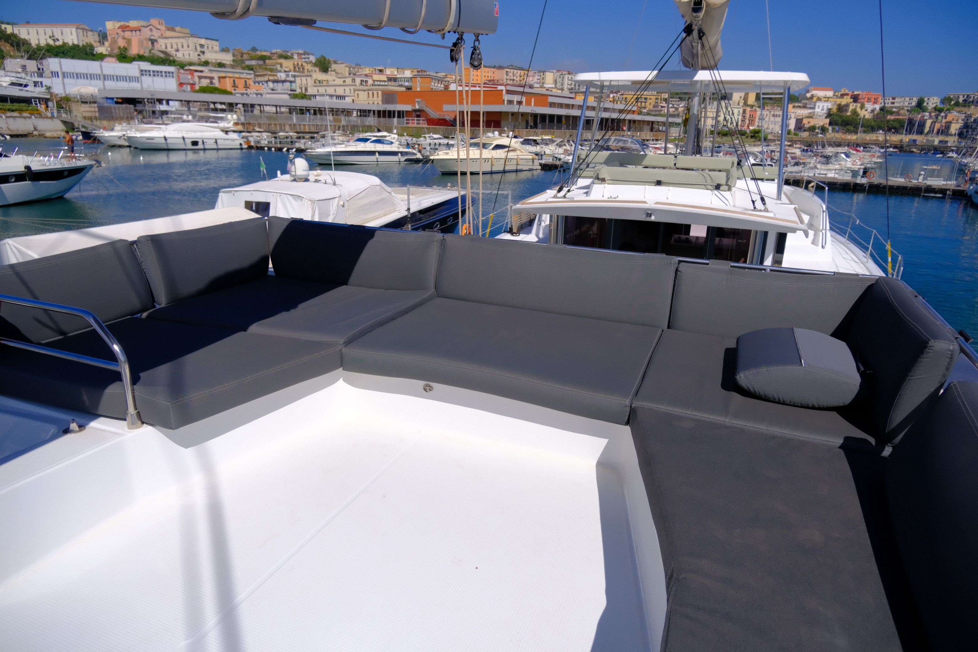 Fountaine Pajot Aura 51 | Lily
