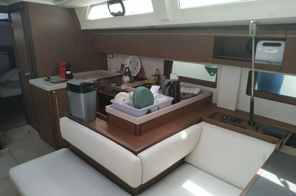 Beneteau Oceanis 51.1 | Dalia