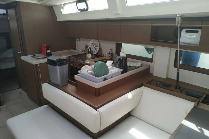Beneteau Oceanis 51.1 | Dalia