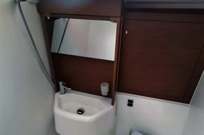 Beneteau Oceanis 51.1 | Dalia