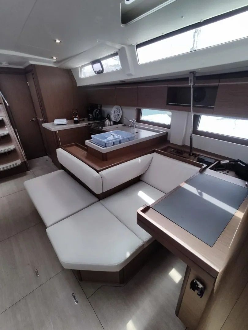Beneteau Oceanis 51.1 | Dalia